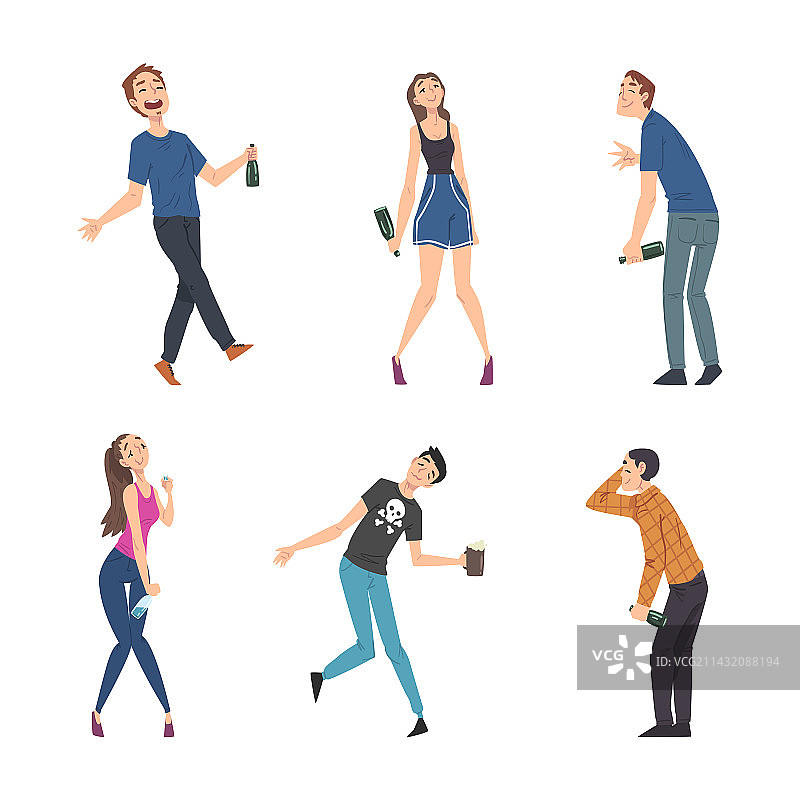 男人和女人手里拿着酒瓶图片素材