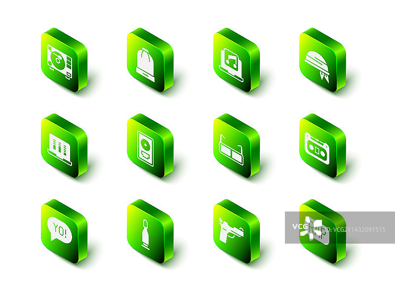 冬季帽子笔记本电脑与音乐头巾复古组合图片素材