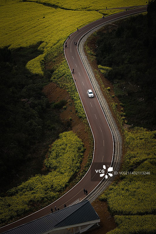 罗平金鸡峰丛图片素材