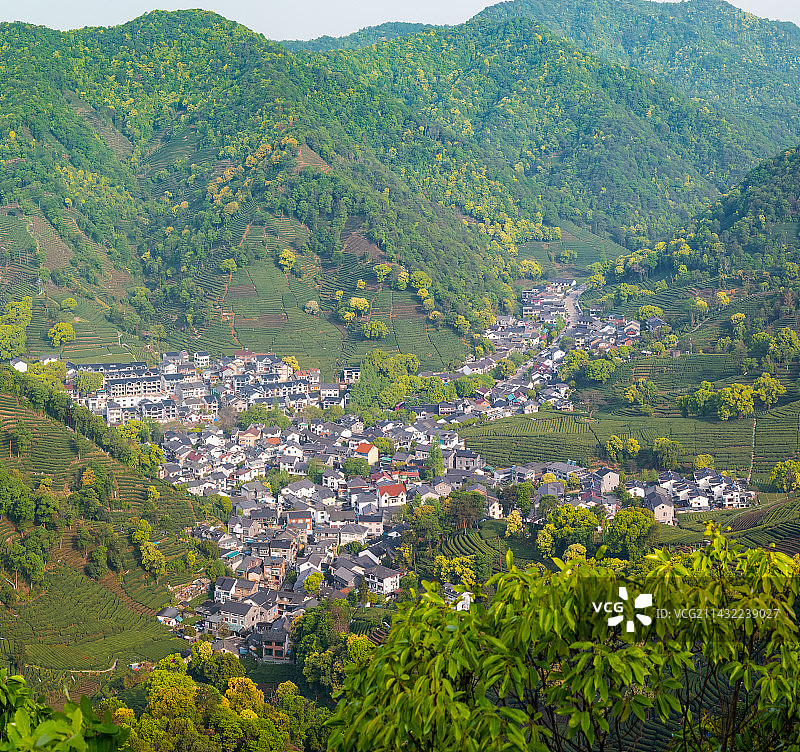 绿色山村图片素材