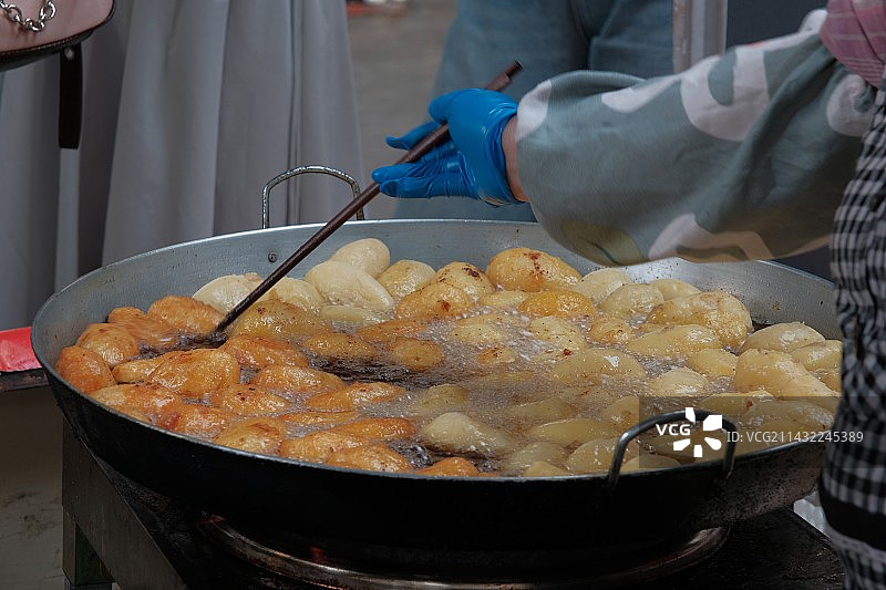 地道小吃，油炸土豆图片素材