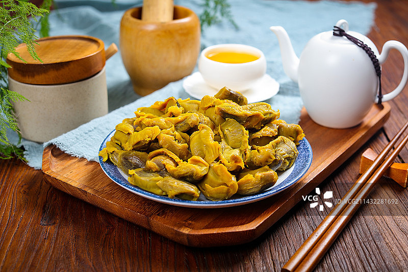 美味客家菜盐焗鸡胗图片素材