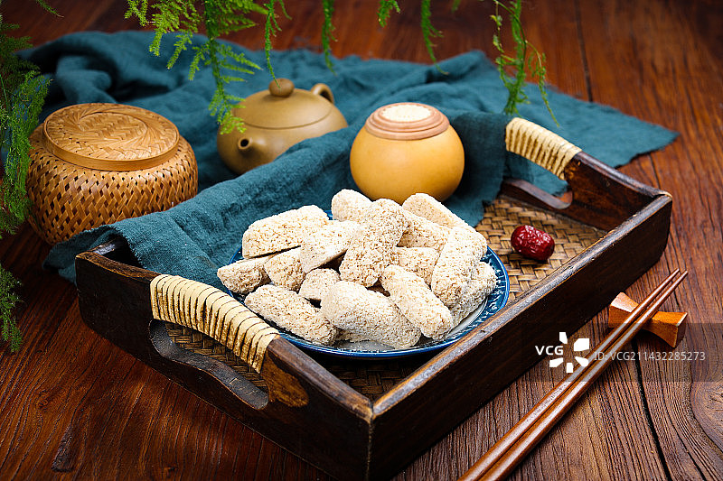 营养健康代餐小吃燕麦片棒图片素材