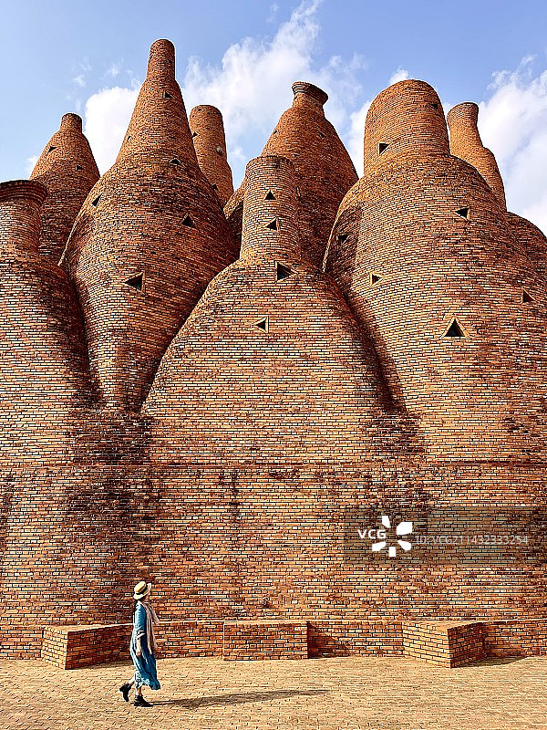 东风韵图片素材