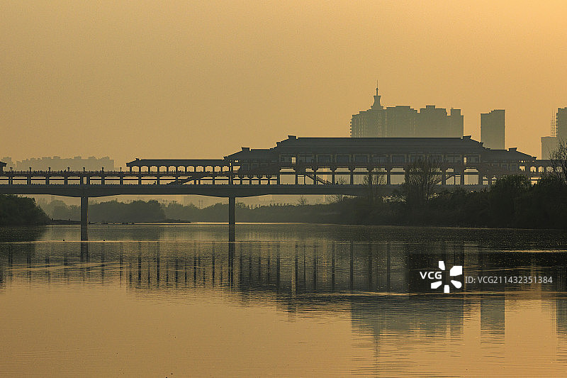 关中八景之咸阳古渡新貌图片素材