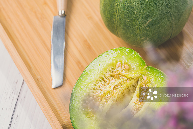 新鲜甜瓜水果背景图片素材