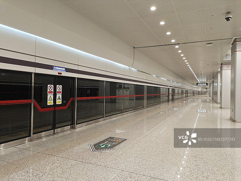 京雄城际大兴机场站站台图片素材