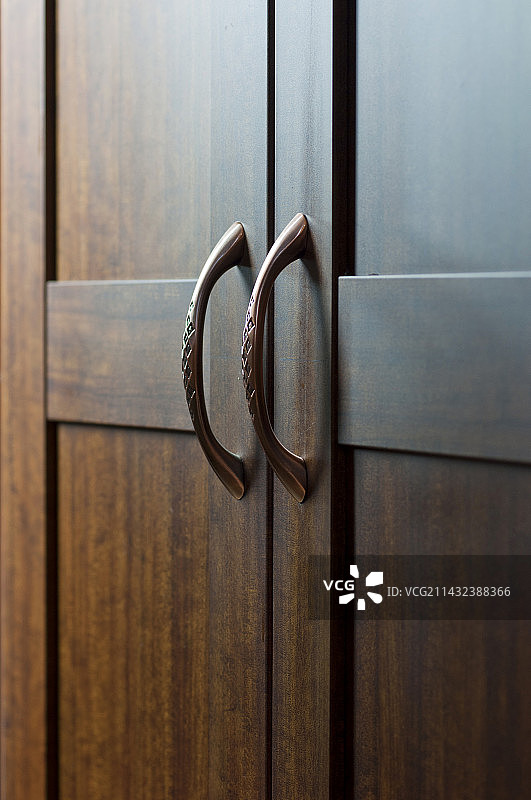 木制衣柜门图片素材