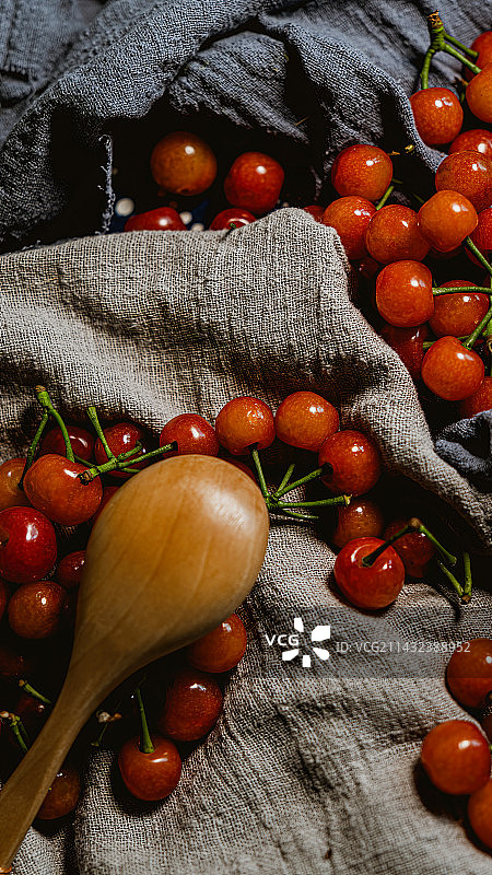 樱桃水果棚拍新鲜红色酸甜广告图片素材