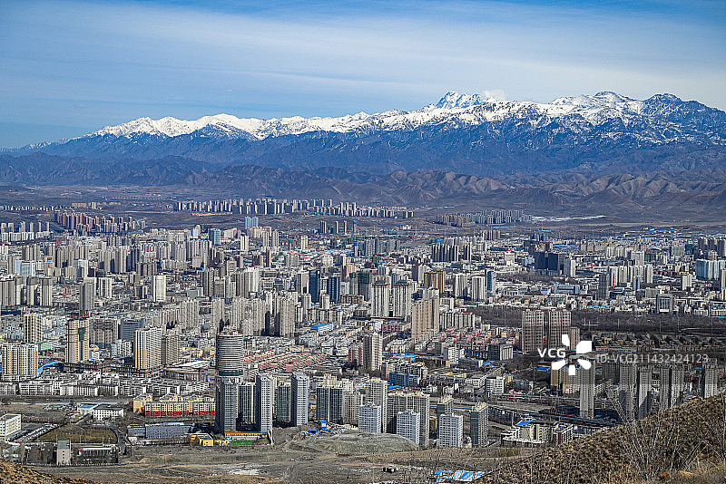 新疆乌鲁木齐俯瞰全景图片素材