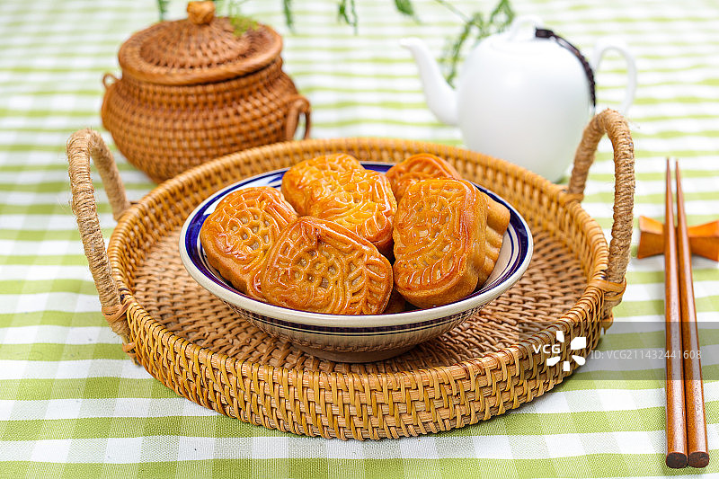 中式点心美食鸡仔饼图片素材