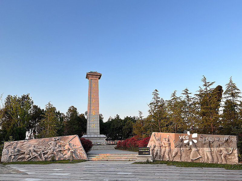 天长市龙岗镇抗大八分校旧址，龙岗烈士陵园外景图片素材