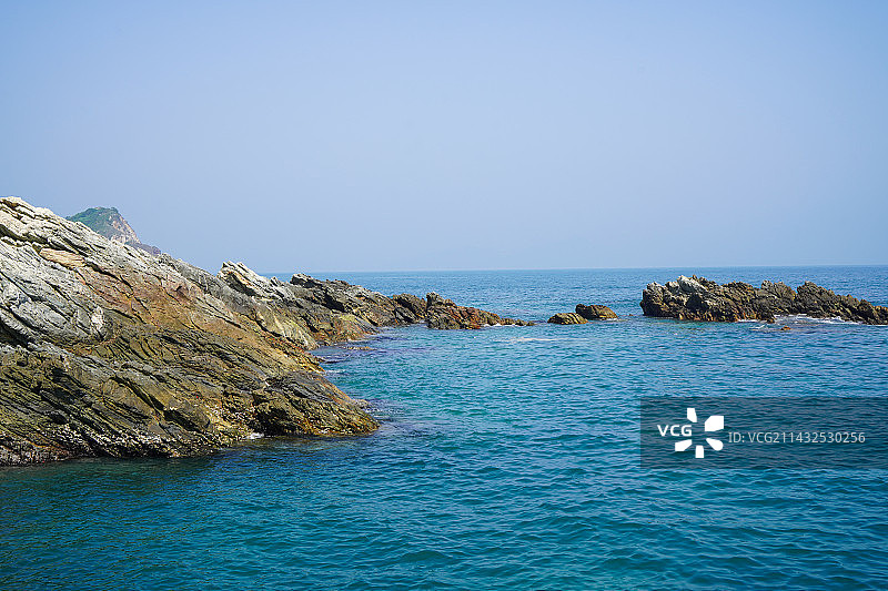 深圳西涌海边晴天景象图片素材