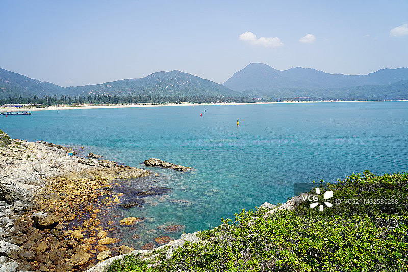深圳西涌海边晴天景象图片素材