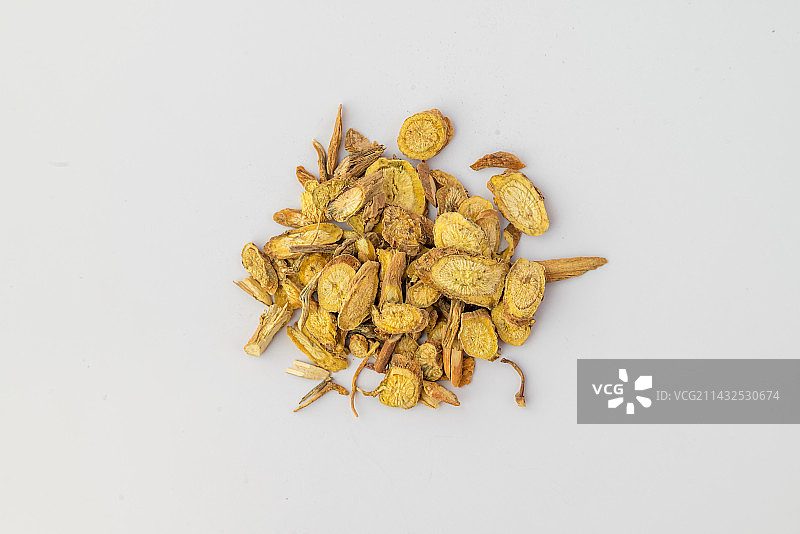 黄芩-中医中药材草药临床医药标本百科白背景俯拍合集图片素材
