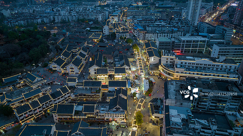 航拍徐州市云龙区户部山戏马台古建筑景区夜景图片素材