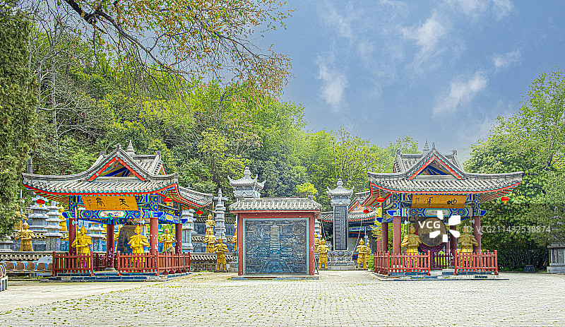 西安汤峪湖森林公园  龙泉寺图片素材