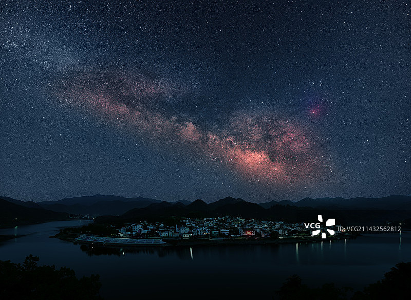 星空下的新安江图片素材