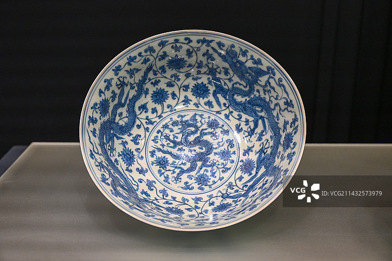 香港艺术馆展出的文物图片素材