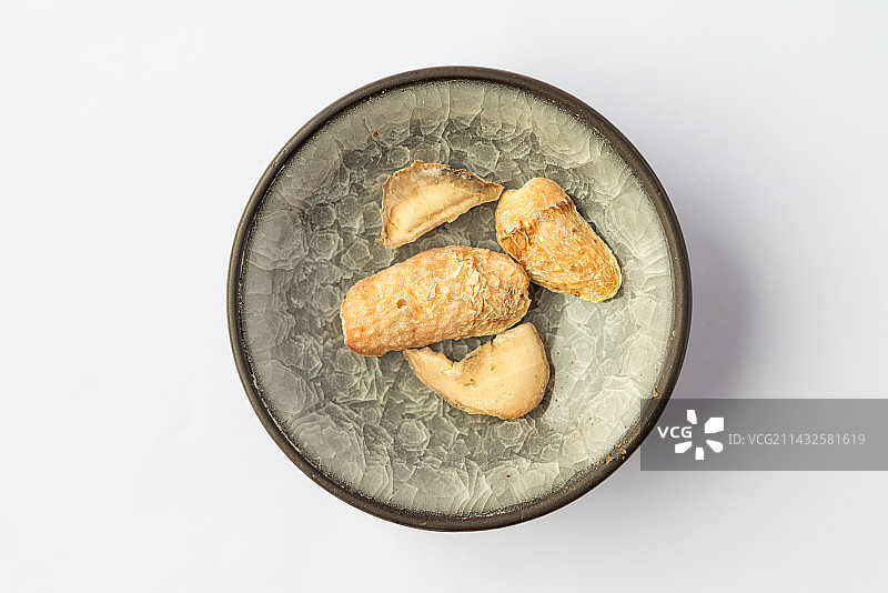 白附子-中医中药材草药临床医药标本百科白背景俯拍合集图片素材