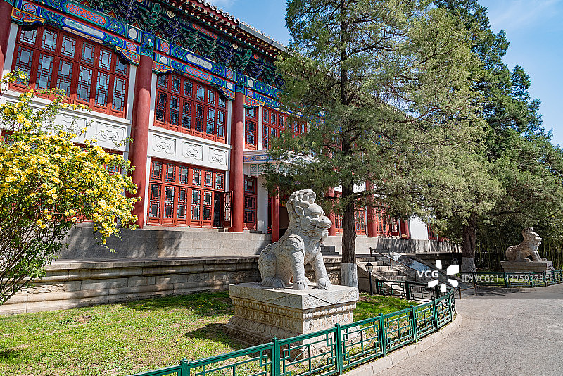 北京大学办公楼图片素材
