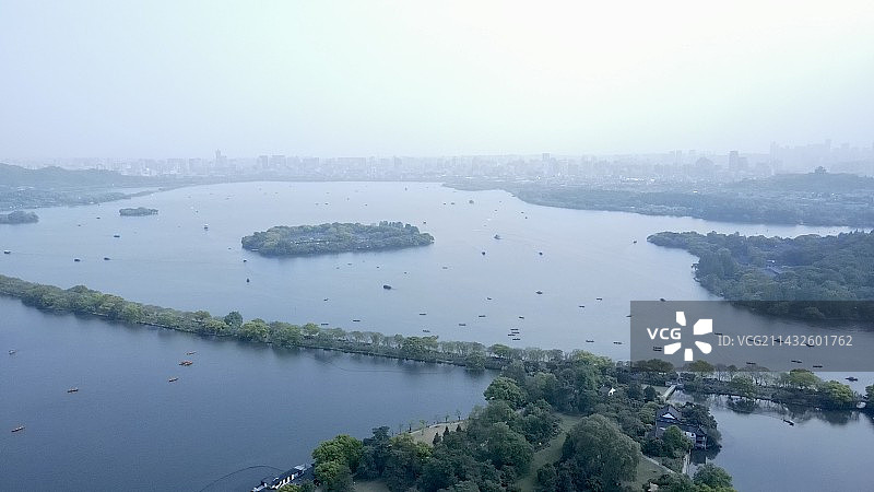 西湖苏堤高视角航拍图片素材