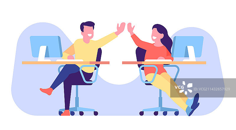 办公室工作人员互相击掌庆祝图片素材