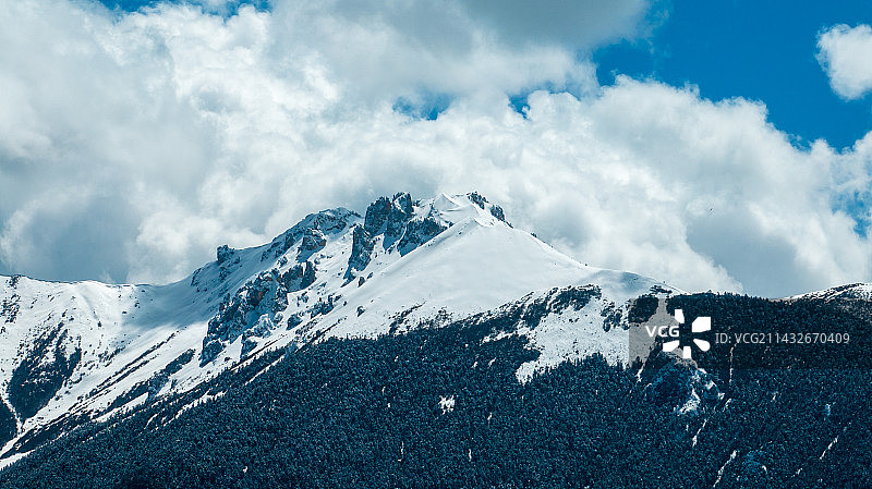 西藏林芝雪山风光图片素材