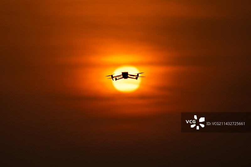 御三凌日图片素材