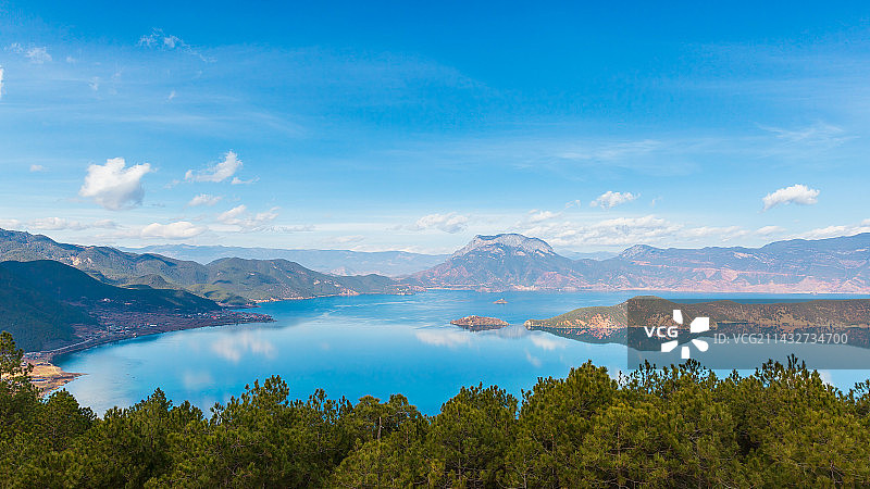 云南泸沽湖风光图片素材