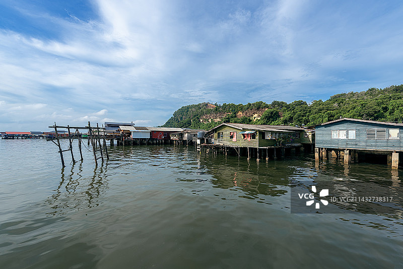 马来西亚山打根森森水上屋图片素材