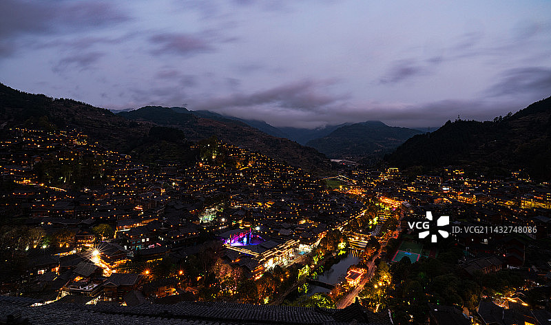 西江千户苗寨晚上图片素材