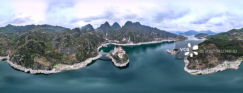 万峰湖+贵州省兴义市吉隆堡旅游度假区图片素材