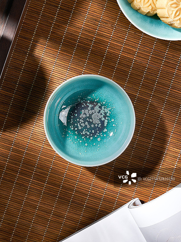 景德镇陶瓷高温窑变釉，高端瓷器白底图、场景图、细节图，茶叶罐、主人杯、盖碗(悠如陶艺)图片素材