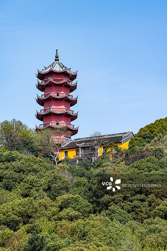 江苏无锡惠山古镇江南第一山华山门锡惠胜境.锡惠名胜锡山塔龙光塔建筑景观图片素材