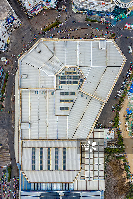 航拍云南昆明斗南花卉市场 昆明斗南花市 亚洲最大鲜切花交易市场 金斗南花都图片素材