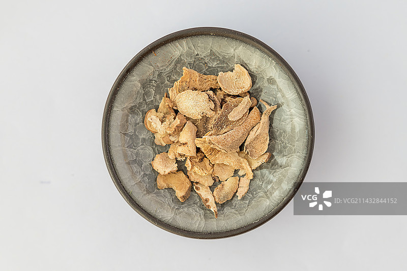 白芨-中医中药材草药临床医药标本百科白背景俯拍合集图片素材