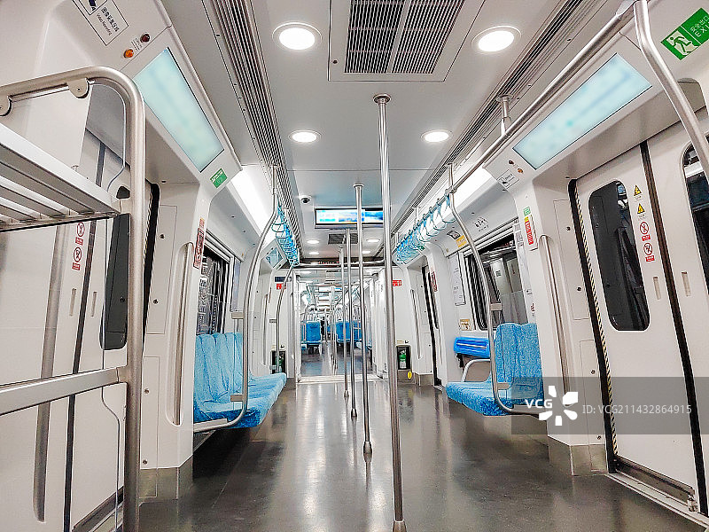 地铁内部座位无人车厢图片素材