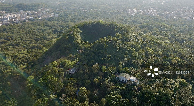 海口雷琼火山群 火山口图片素材