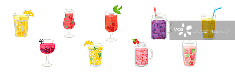 含冰块的清爽夏季鸡尾酒图片素材