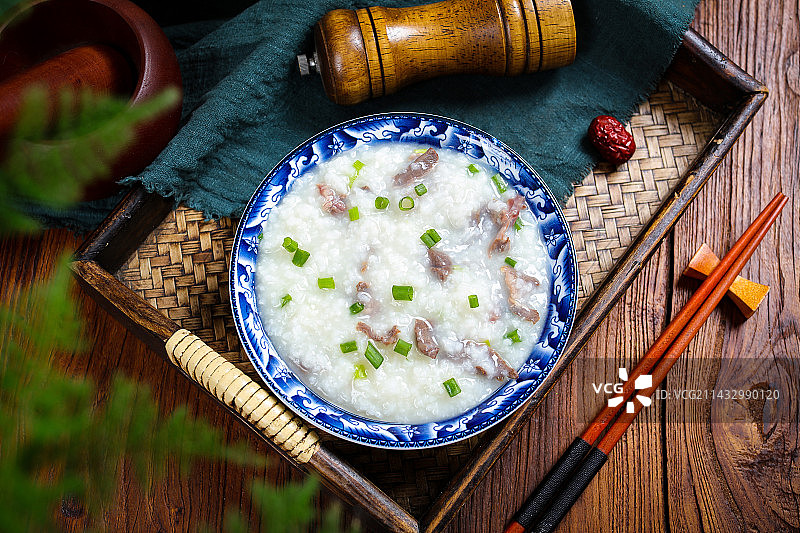 营养美味早餐粥品猪心粥图片素材