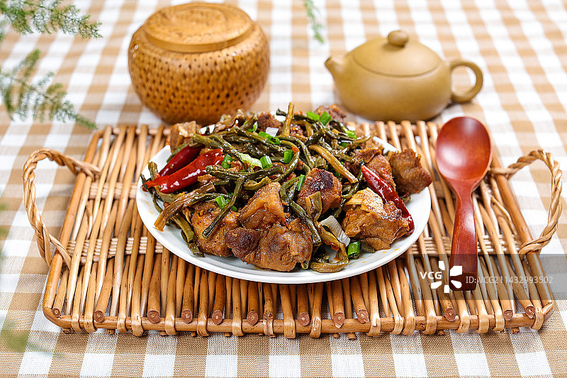 美味特色菜豆角炖排骨图片素材