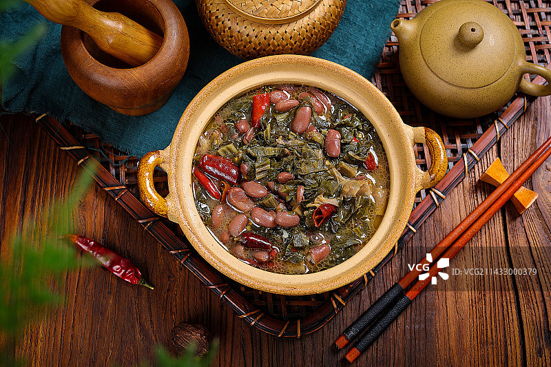 云南特色菜干腌菜老花豆汤图片素材