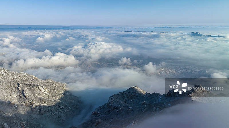 山脉大雪云海航拍辽阔高远壮观背景自然风景图图片素材