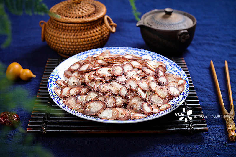 养生保健泡酒料梅花鹿鞭片图片素材