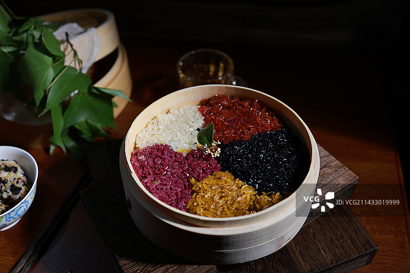 五色糯米饭图片素材
