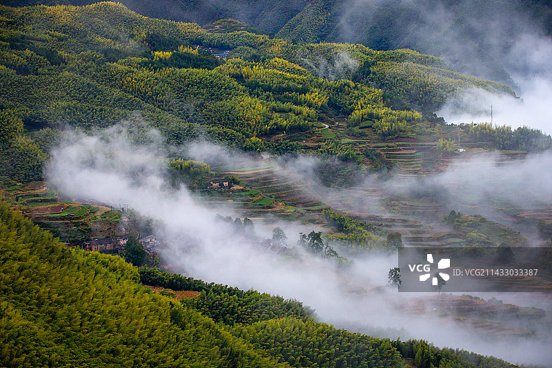 浙江丽水南尖岩高山云雾美景图片素材