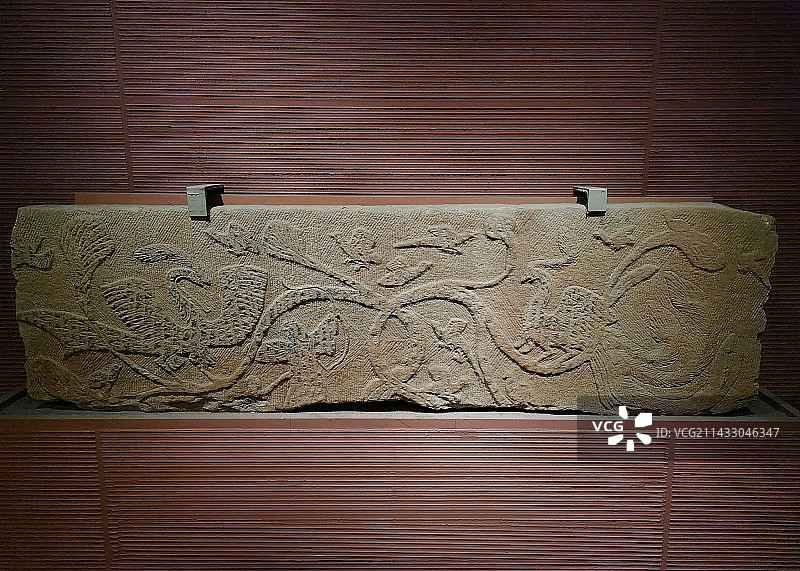 四川博物院馆藏文物 东汉 后羿射日图画像石图片素材