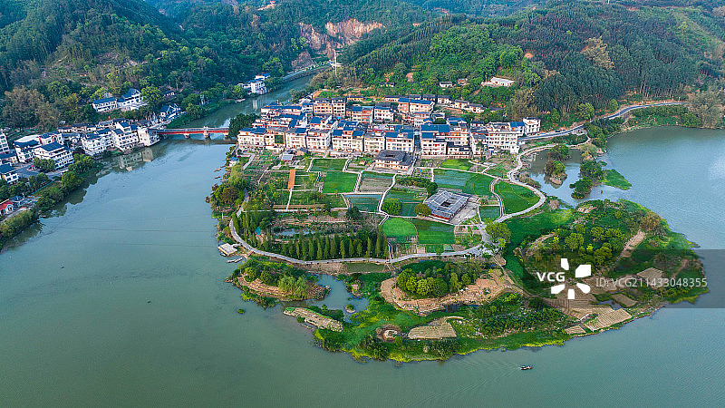 航拍山水建筑自然风光图片素材