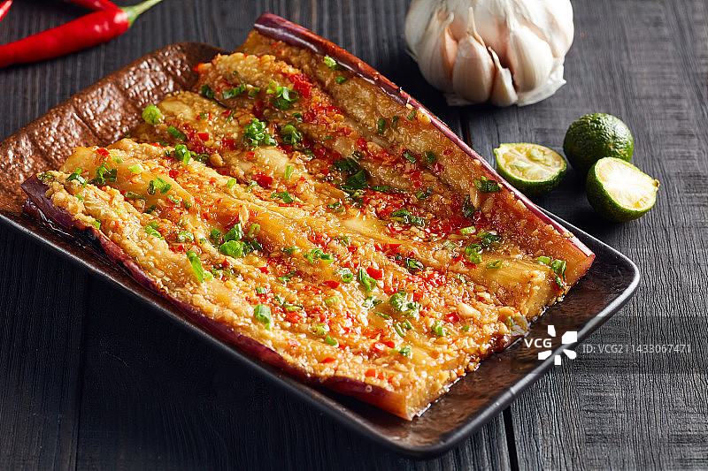 碳烤蒜蓉茄子图片素材